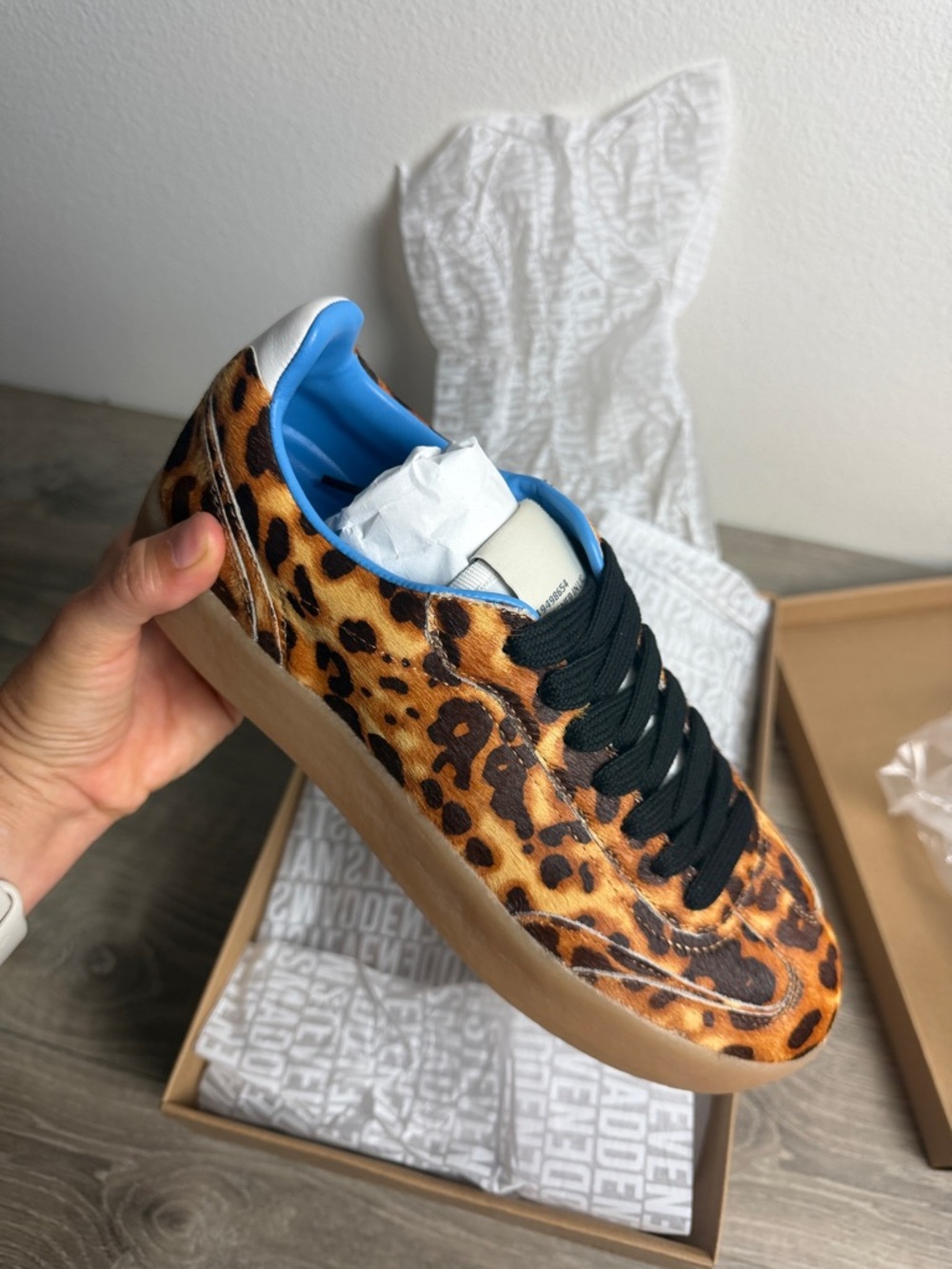 New Steve Madden Tux Leopard Sneakers 9.5 - Picture 3 of 7